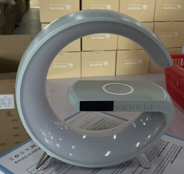 App-controlled bedside lamp with adjustable LED lighting