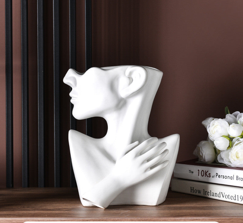 Nordic-style decorative vase for coffee table décor
